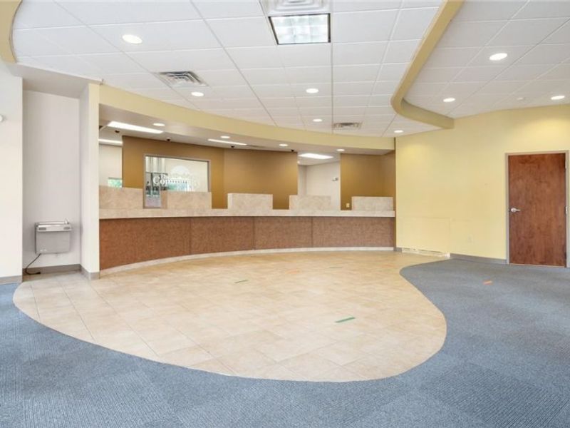 61246 Southgate Road , Cambridge, OH 43725 Photo 8