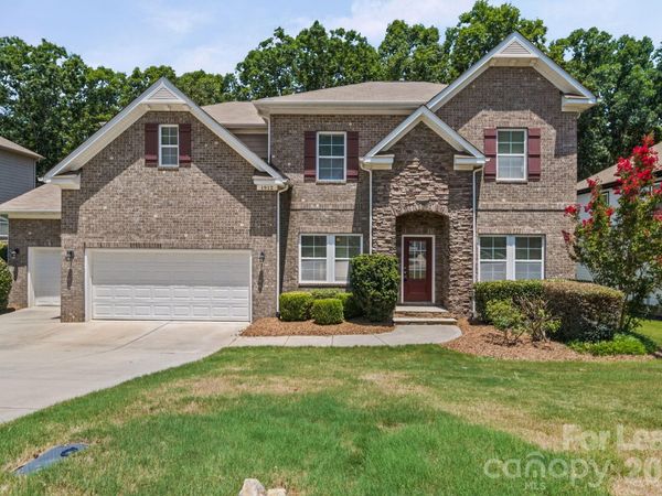 1912 Madeira Circle , Waxhaw, NC 28173