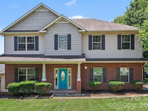 806 Brooke Nicole Place , Charlotte, NC 28213