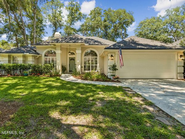 11849 CLEARWATER OAKS Drive W, Jacksonville, FL 32223