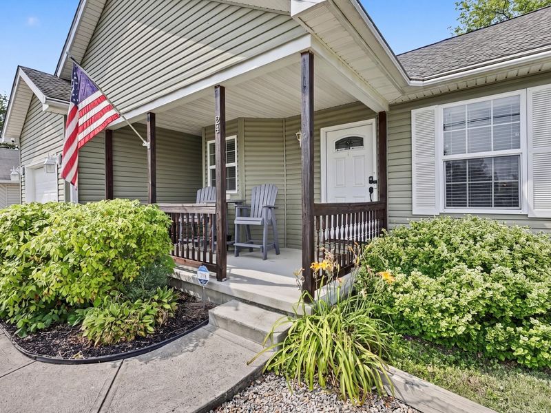 24 4th W, Buckeye Lake, OH 43008 Photo 2