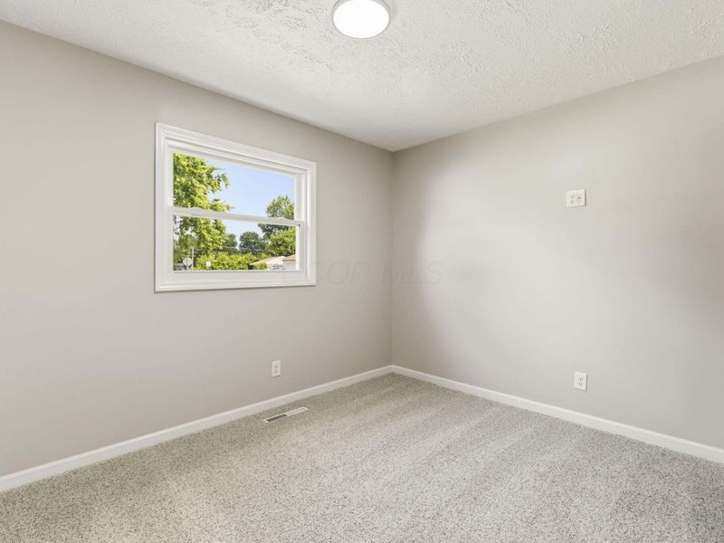 3512 Tremaine Road, Columbus, OH 43232 Photo 17