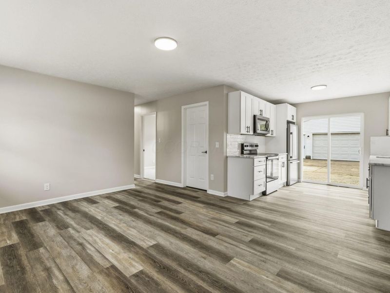 3512 Tremaine Road, Columbus, OH 43232 Photo 2