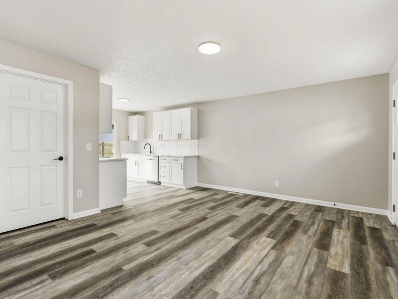 3512 Tremaine Road, Columbus, OH 43232 Photo 3