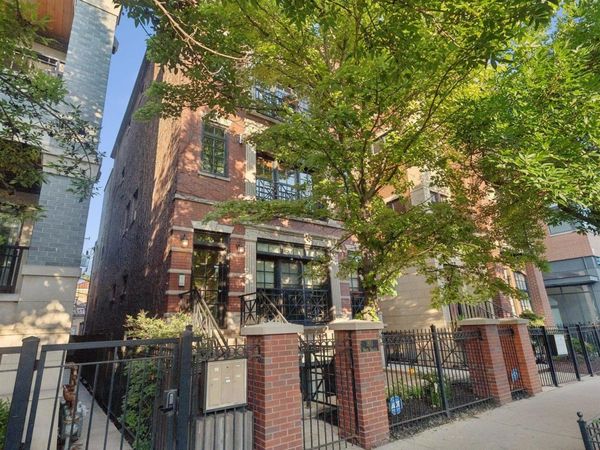 1951 N Halsted Street, Unit 3, Chicago, IL 60614