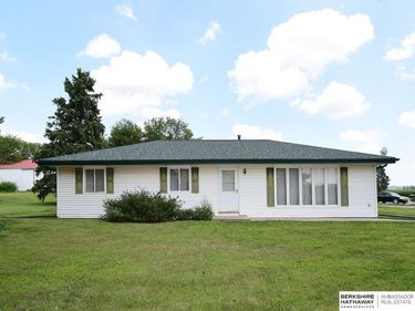 12800 Davey Road, Waverly, NE 68462