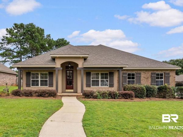 20777 Southwood Street, Fairhope, AL 36532