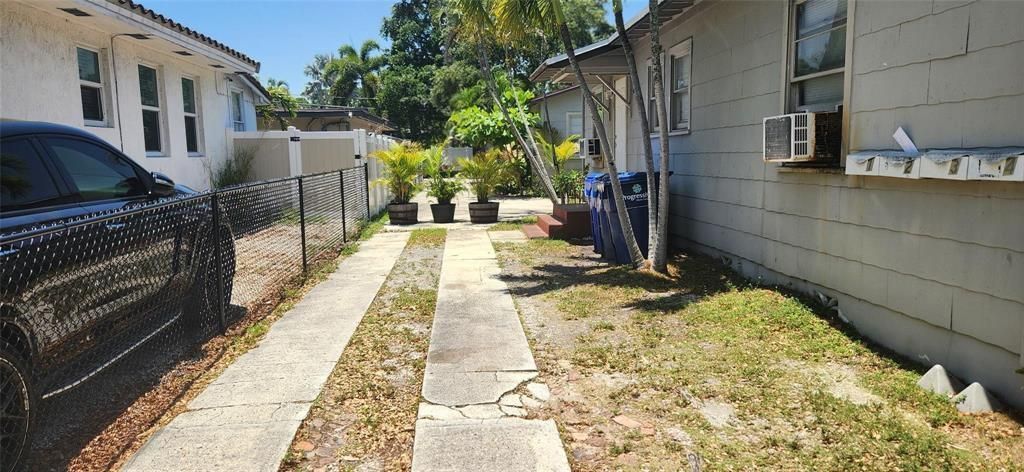 609 SW 4th Avenue, Unit 2, Fort Lauderdale, FL 33315 Photo