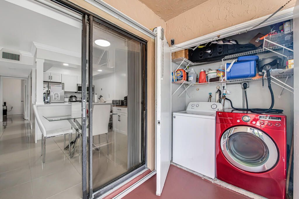 6043 10th Avenue N, Unit 129, Greenacres, FL 33463 Photo