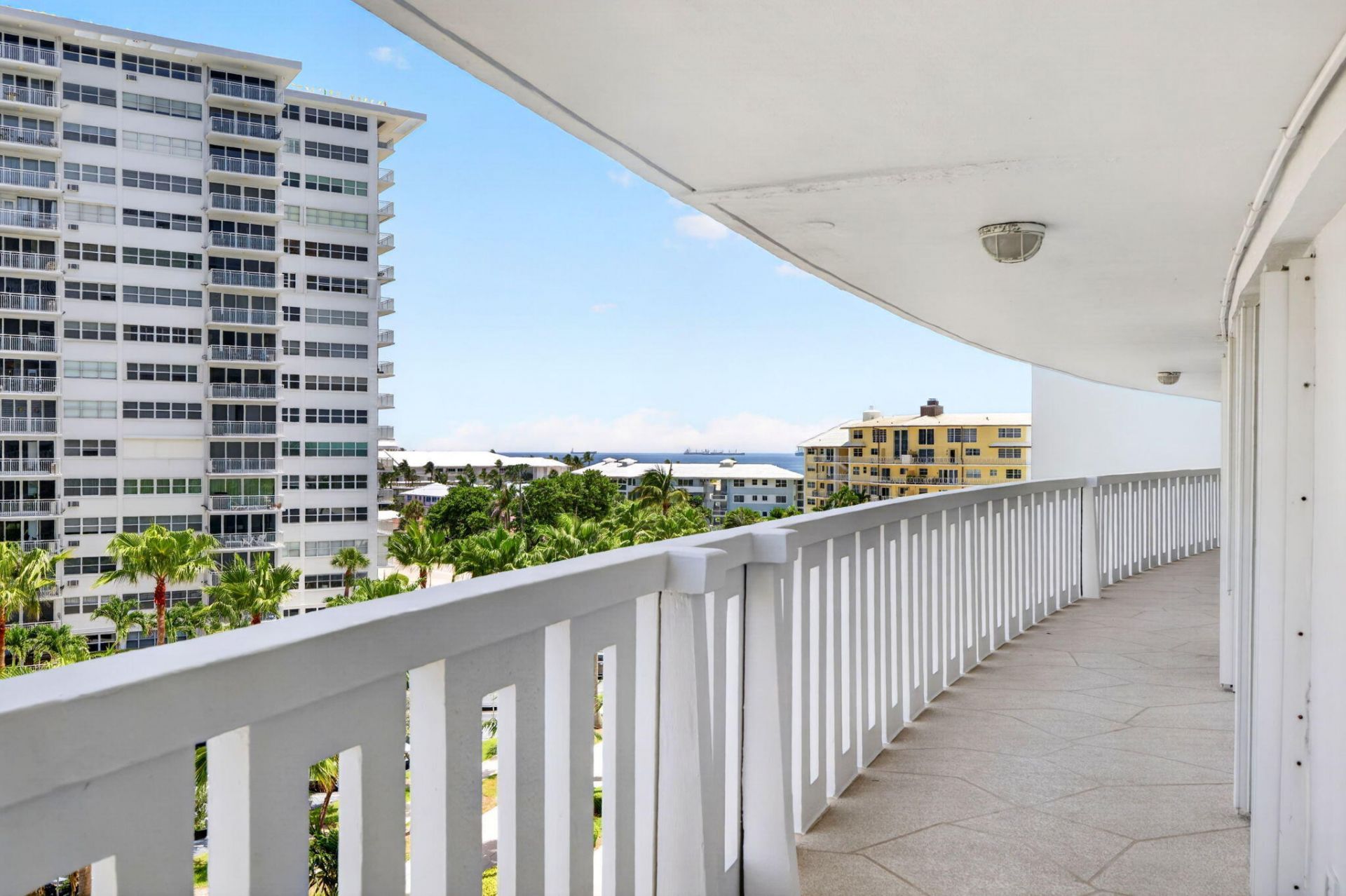 2000 S Ocean Drive, Unit 608, Fort Lauderdale, FL 33316 Photo