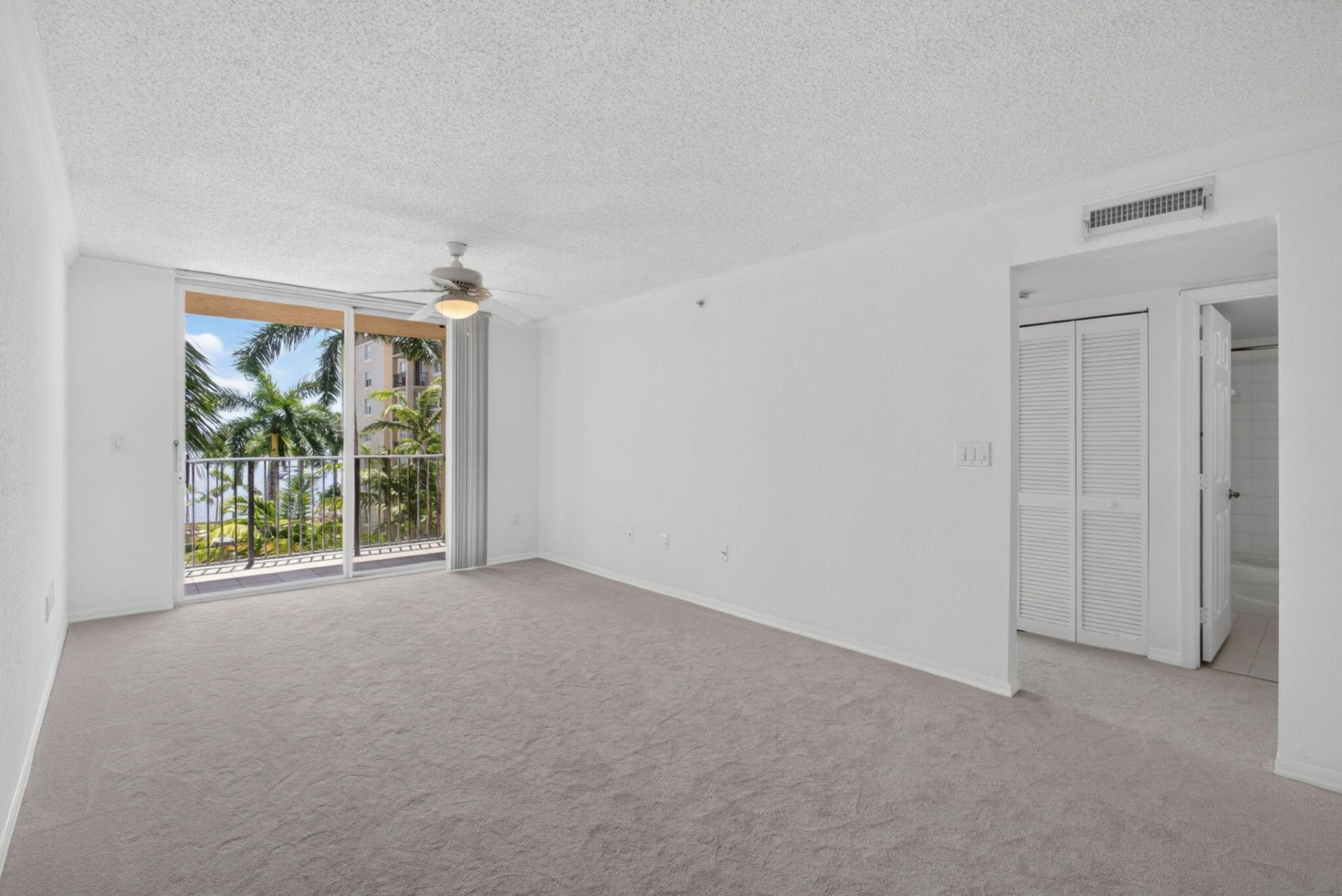 1801 N Flagler Drive, Unit 519, West Palm Beach, FL 33407 Photo
