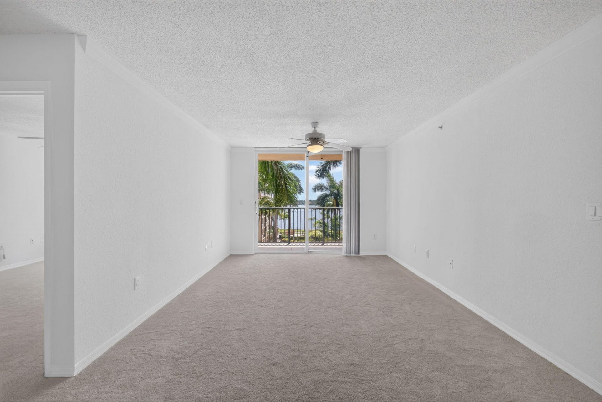 1801 N Flagler Drive, Unit 519, West Palm Beach, FL 33407 Photo