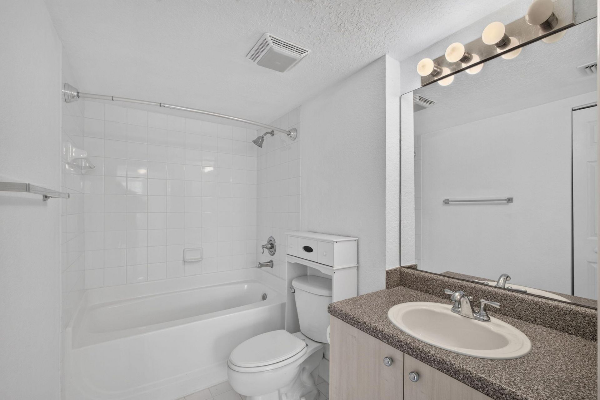 1801 N Flagler Drive, Unit 519, West Palm Beach, FL 33407 Photo