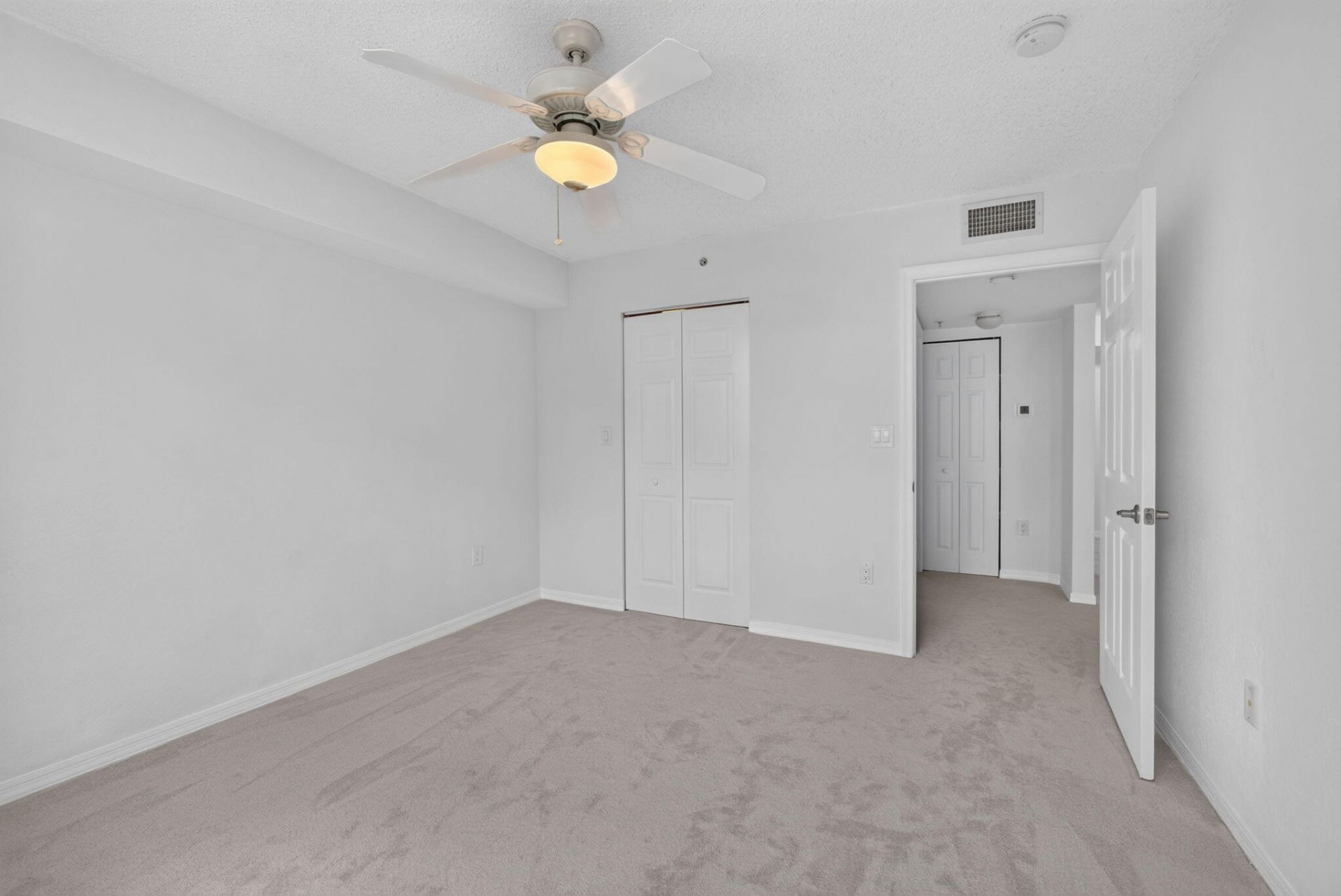1801 N Flagler Drive, Unit 519, West Palm Beach, FL 33407 Photo