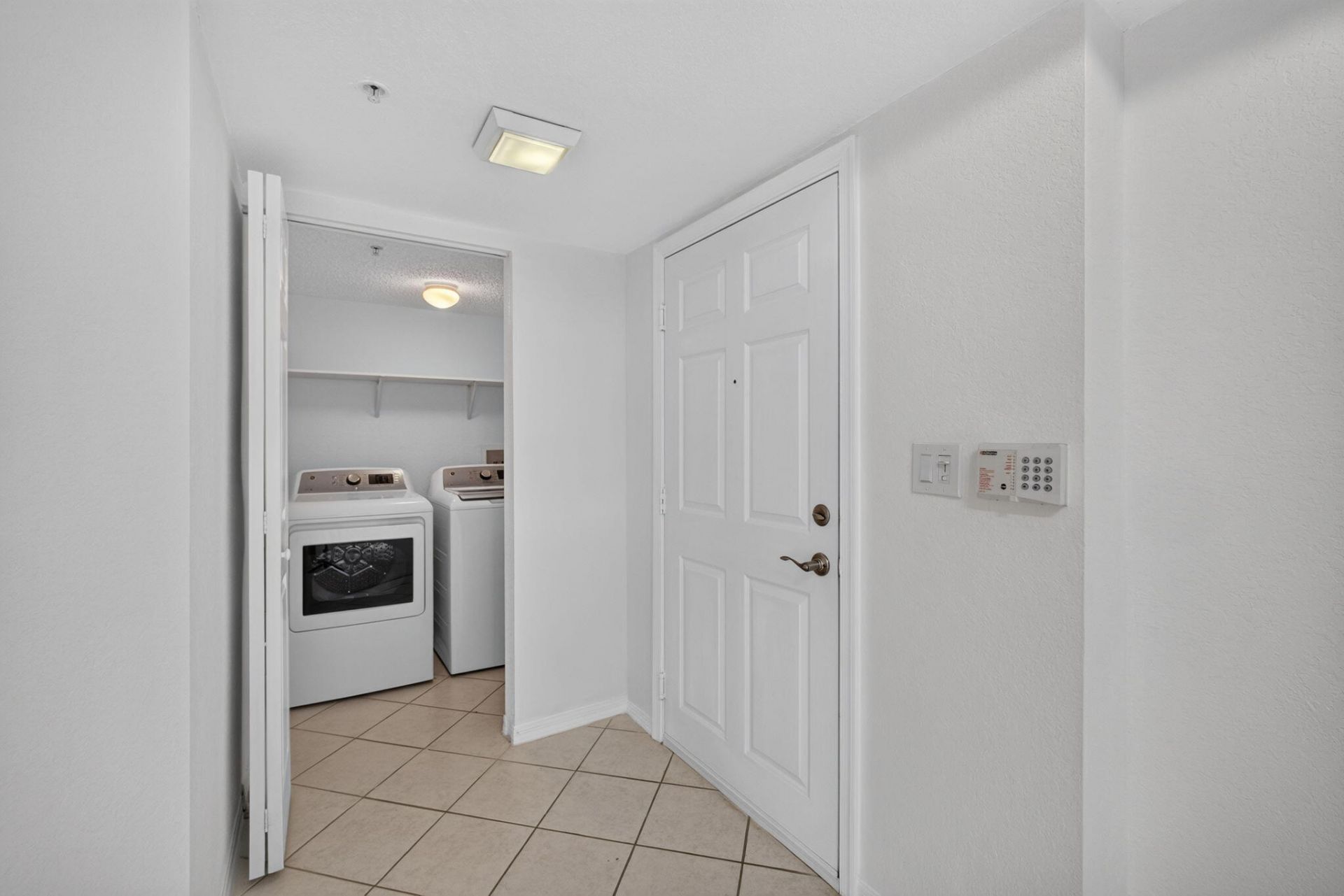 1801 N Flagler Drive, Unit 519, West Palm Beach, FL 33407 Photo