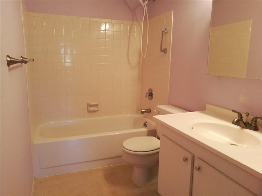 2950 SE Ocean Boulevard, Unit 136-6, Stuart, FL 34996 Photo