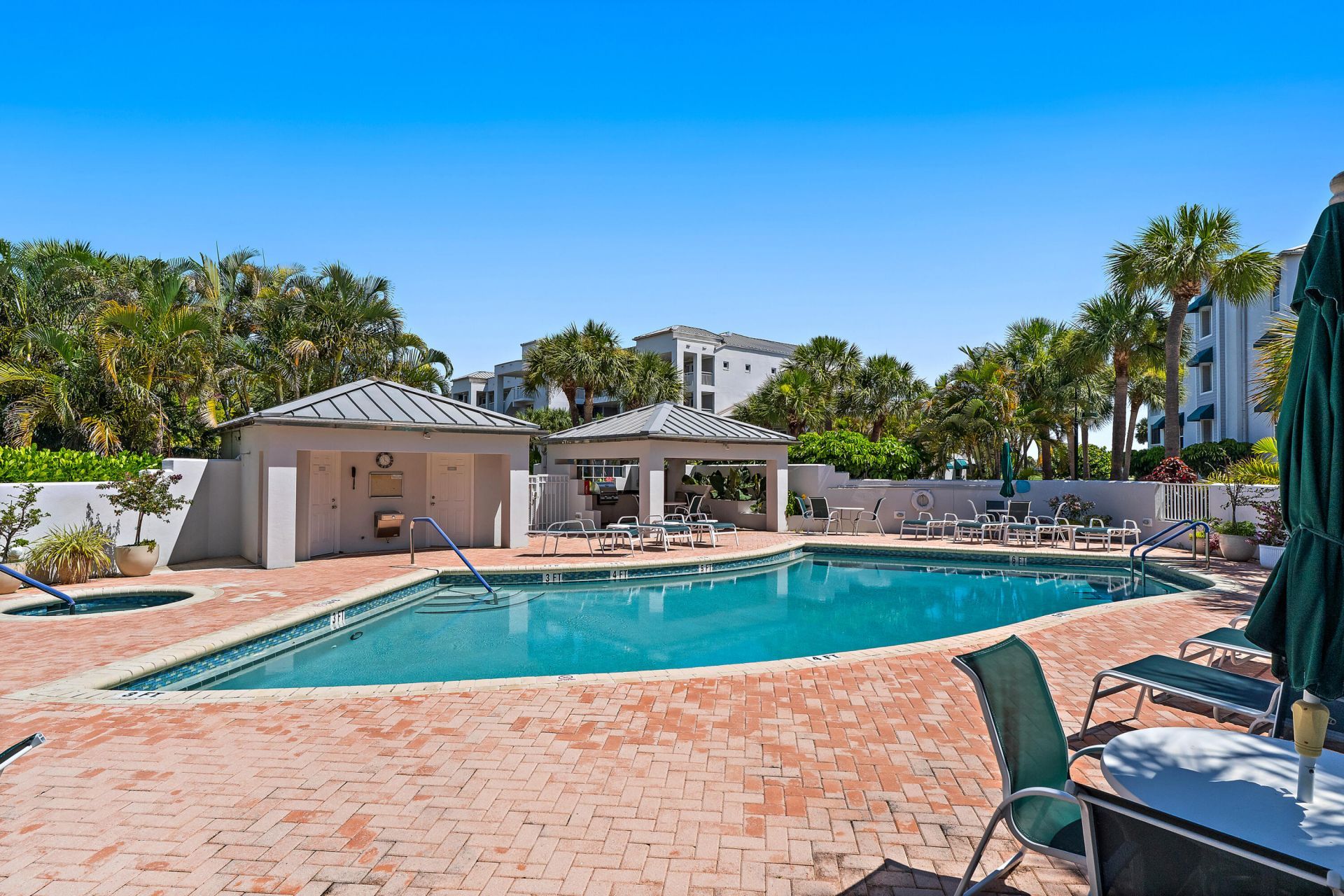 164 NE Edgewater Drive, Unit 2103, Stuart, FL 34996 Photo