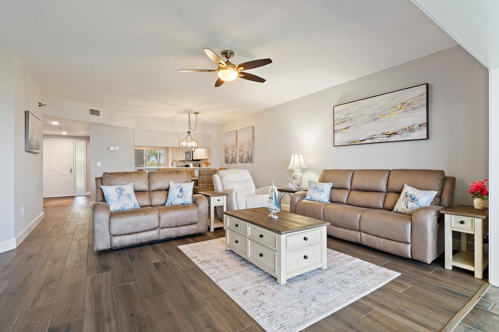 164 NE Edgewater Drive, Unit 2103, Stuart, FL 34996 Photo
