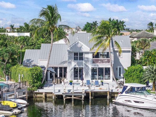 910 JASMINE Drive, Delray Beach, FL 33483