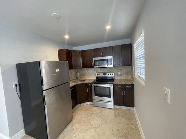 215 SW 16TH, Unit 4, Fort Lauderdale, FL 33315