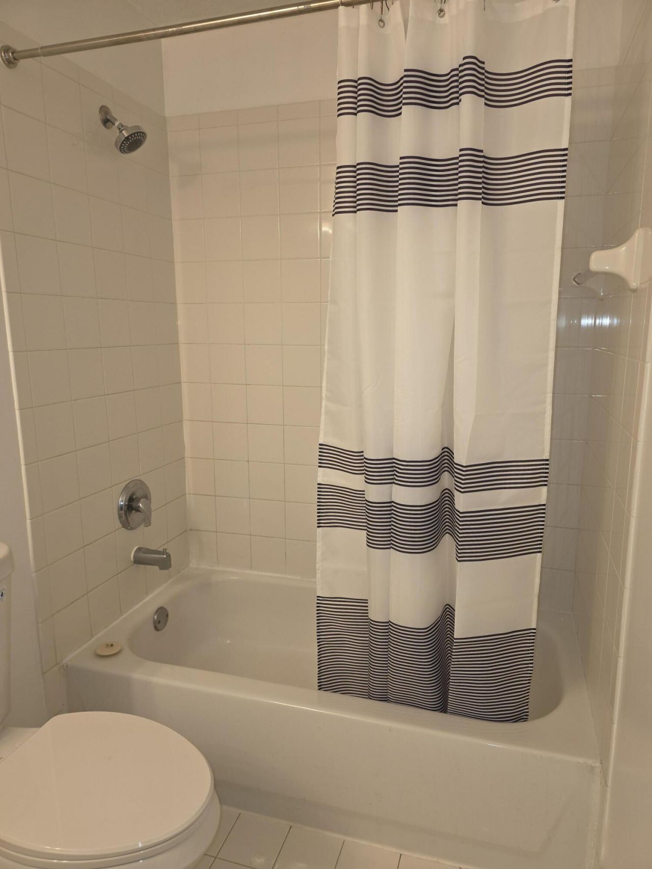 822 Summit Lake Drive, West Palm Beach, FL 33406 Photo