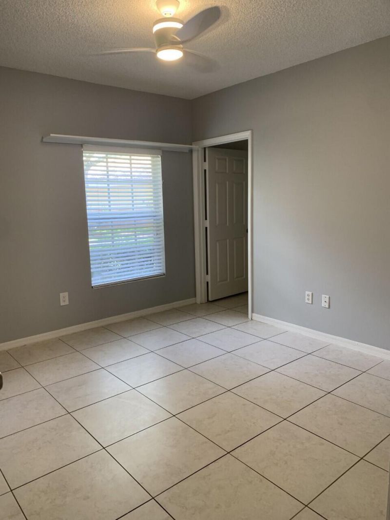 10300 Fox Trail Road S, Unit 808, Royal Palm Beach, FL 33411 Photo
