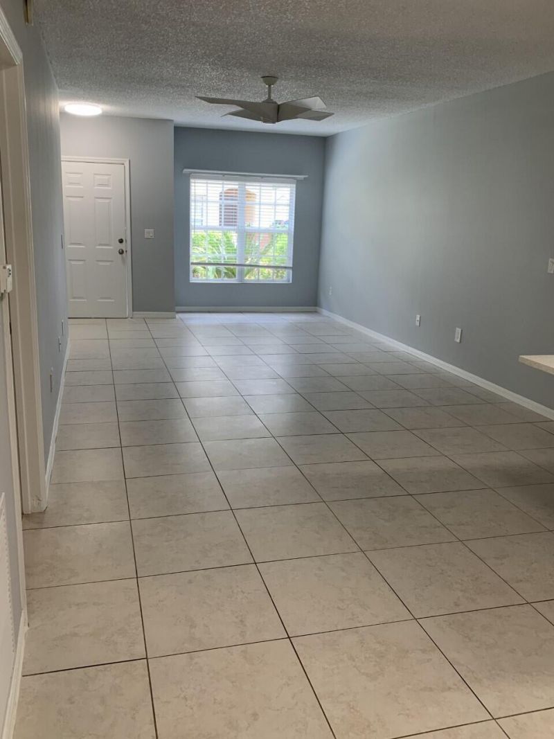 10300 Fox Trail Road S, Unit 808, Royal Palm Beach, FL 33411 Photo