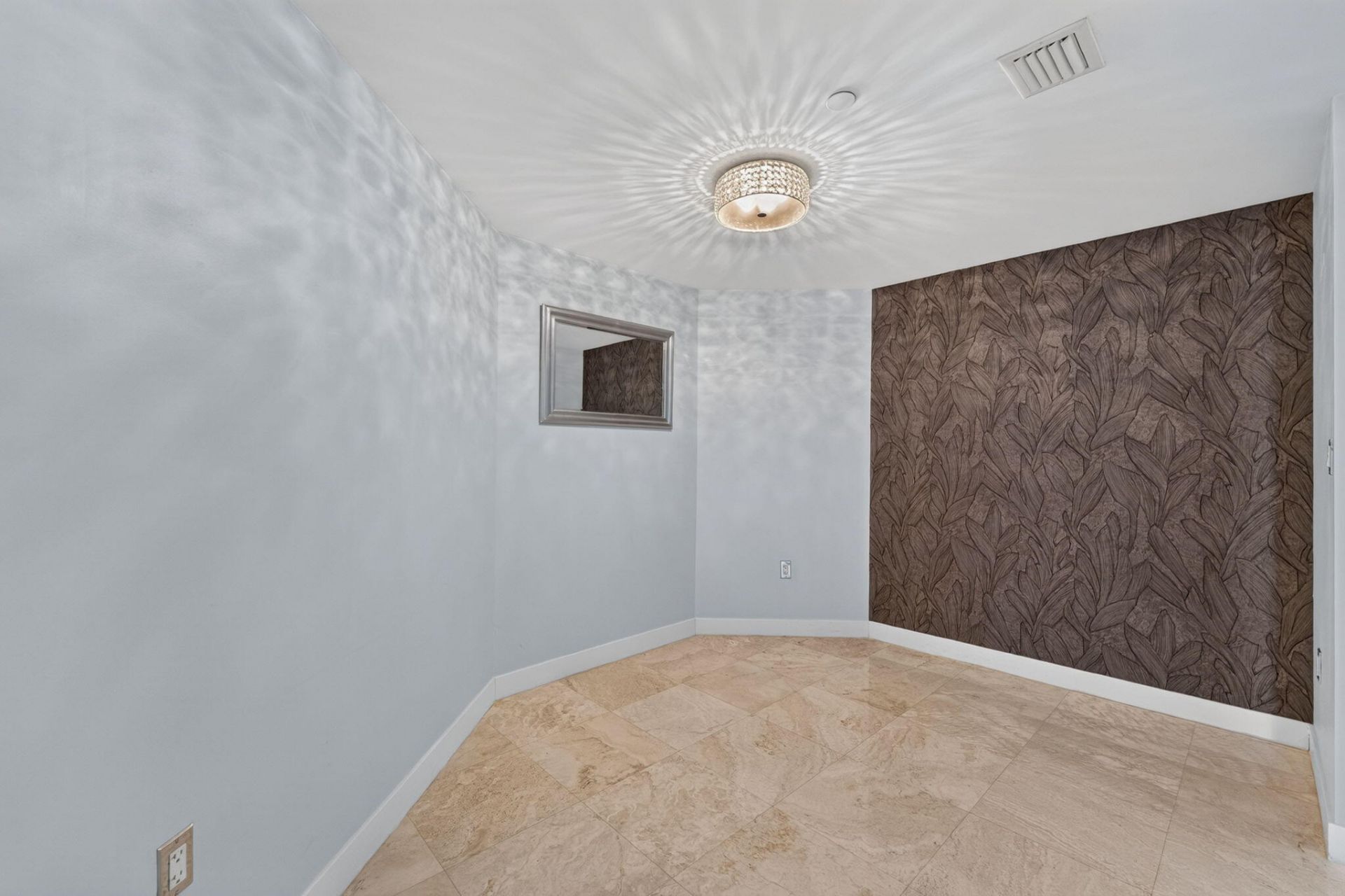 2821 N Ocean Boulevard, Unit 503s, Fort Lauderdale, FL 33308 Photo