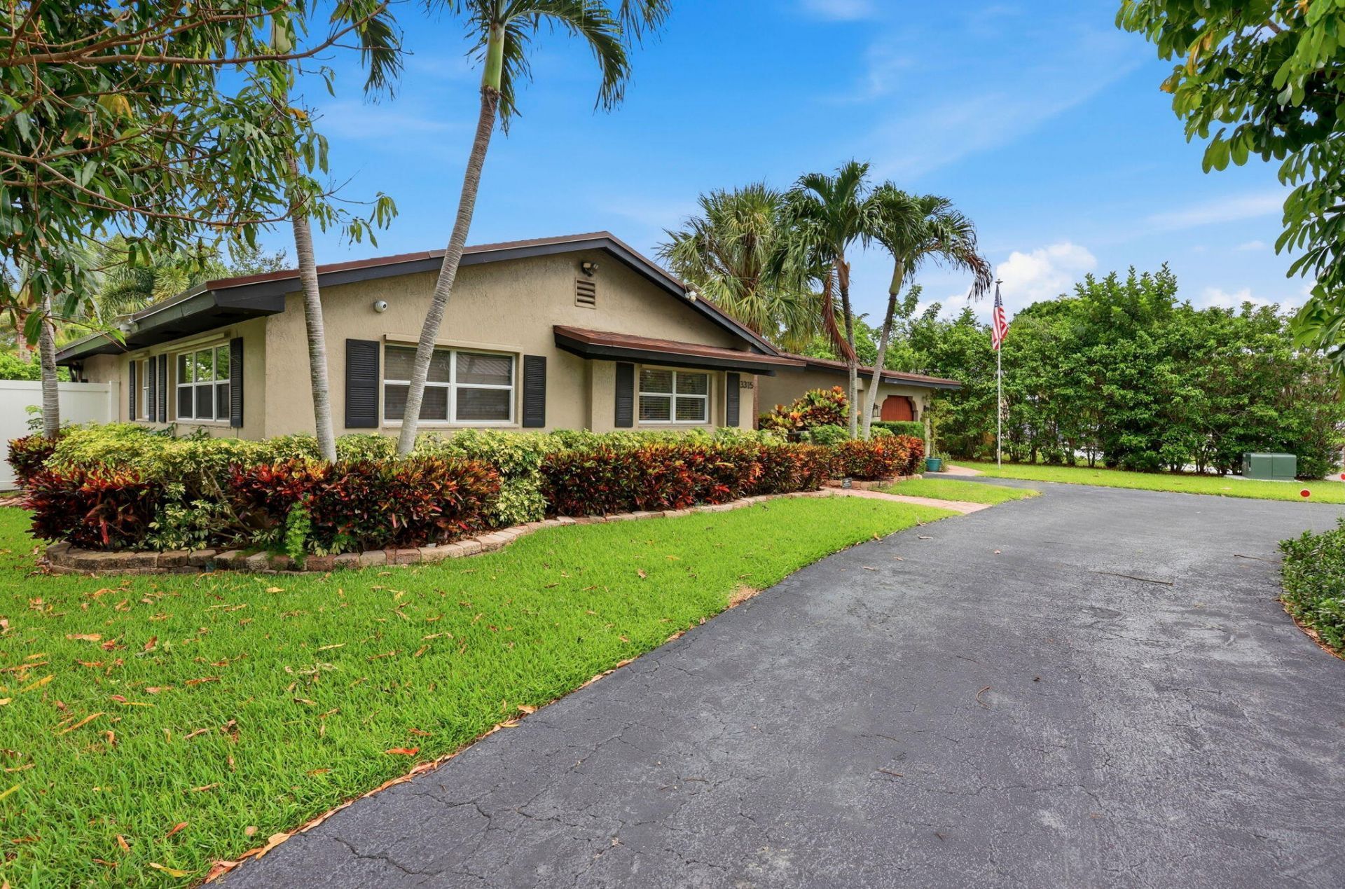3315 Fernwood Drive, Boynton Beach, FL 33435 Photo