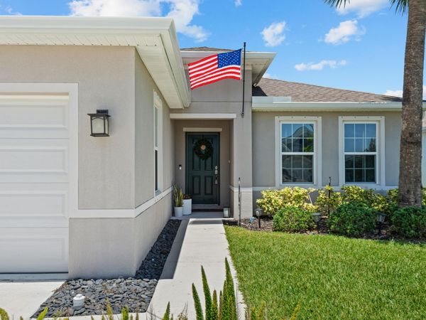 3625 Sapphire Hollow Way, Fort Pierce, FL 34981