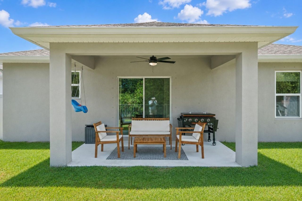 3625 Sapphire Hollow Way, Fort Pierce, FL 34981 Photo