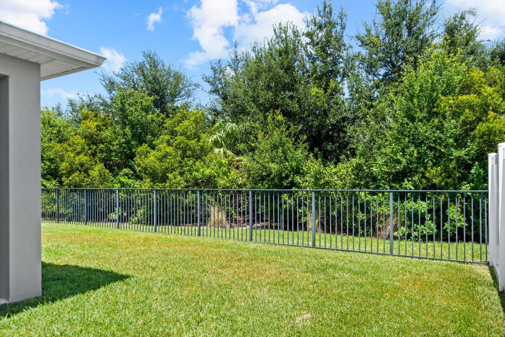 3625 Sapphire Hollow Way, Fort Pierce, FL 34981 Photo