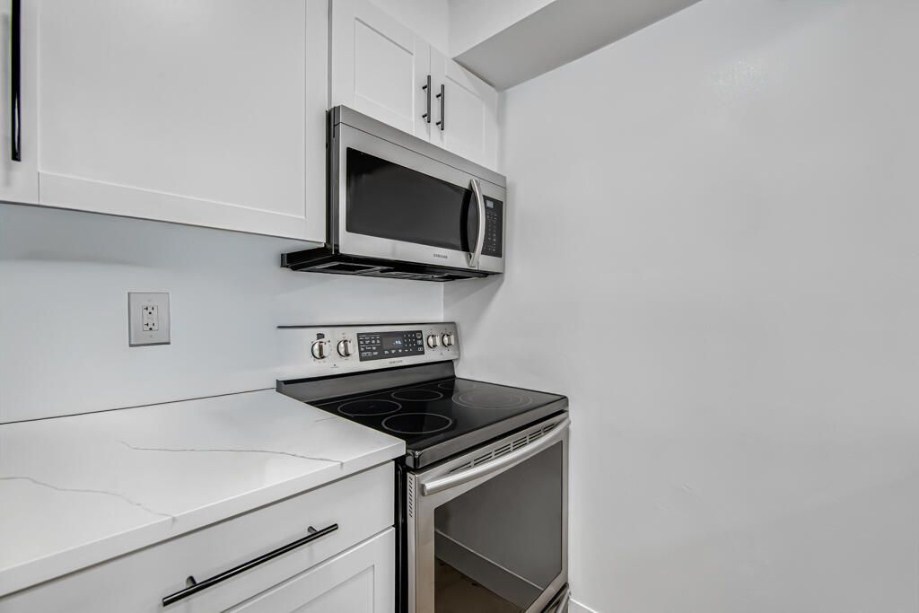 6043 10th Avenue N, Unit 129, Greenacres, FL 33463 Photo