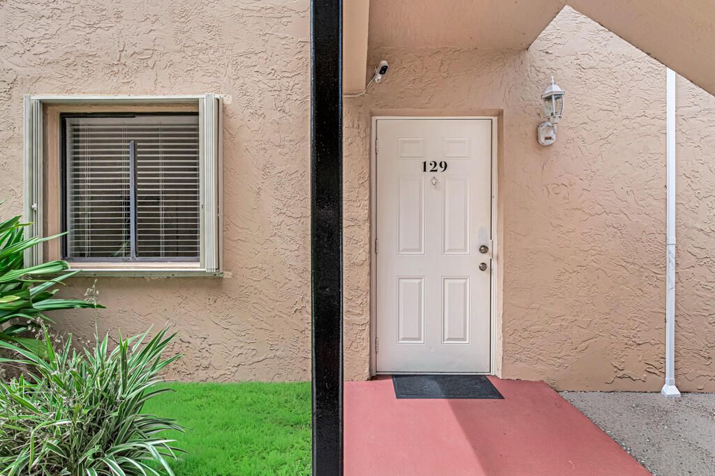 6043 10th Avenue N, Unit 129, Greenacres, FL 33463 Photo