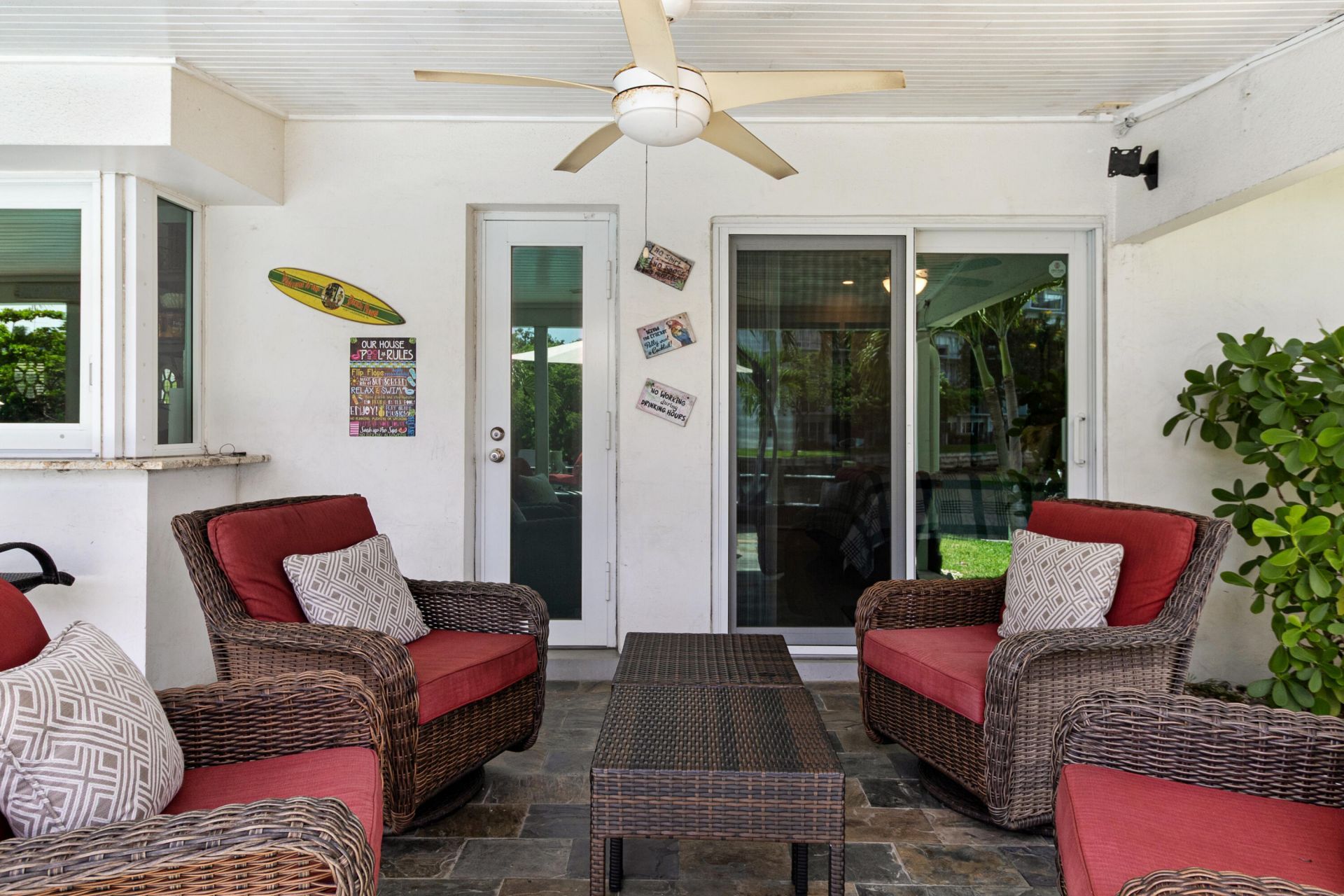 981 SE 10th Court, Pompano Beach, FL 33060 Photo