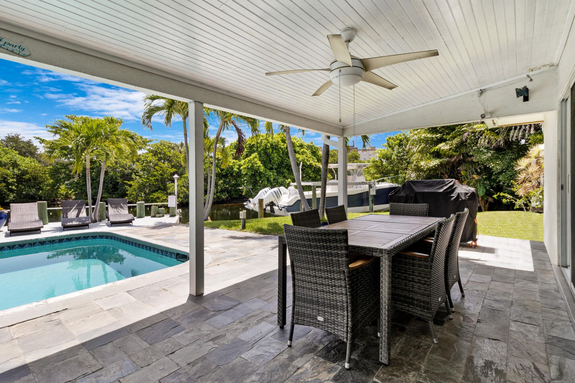 981 SE 10th Court, Pompano Beach, FL 33060 Photo