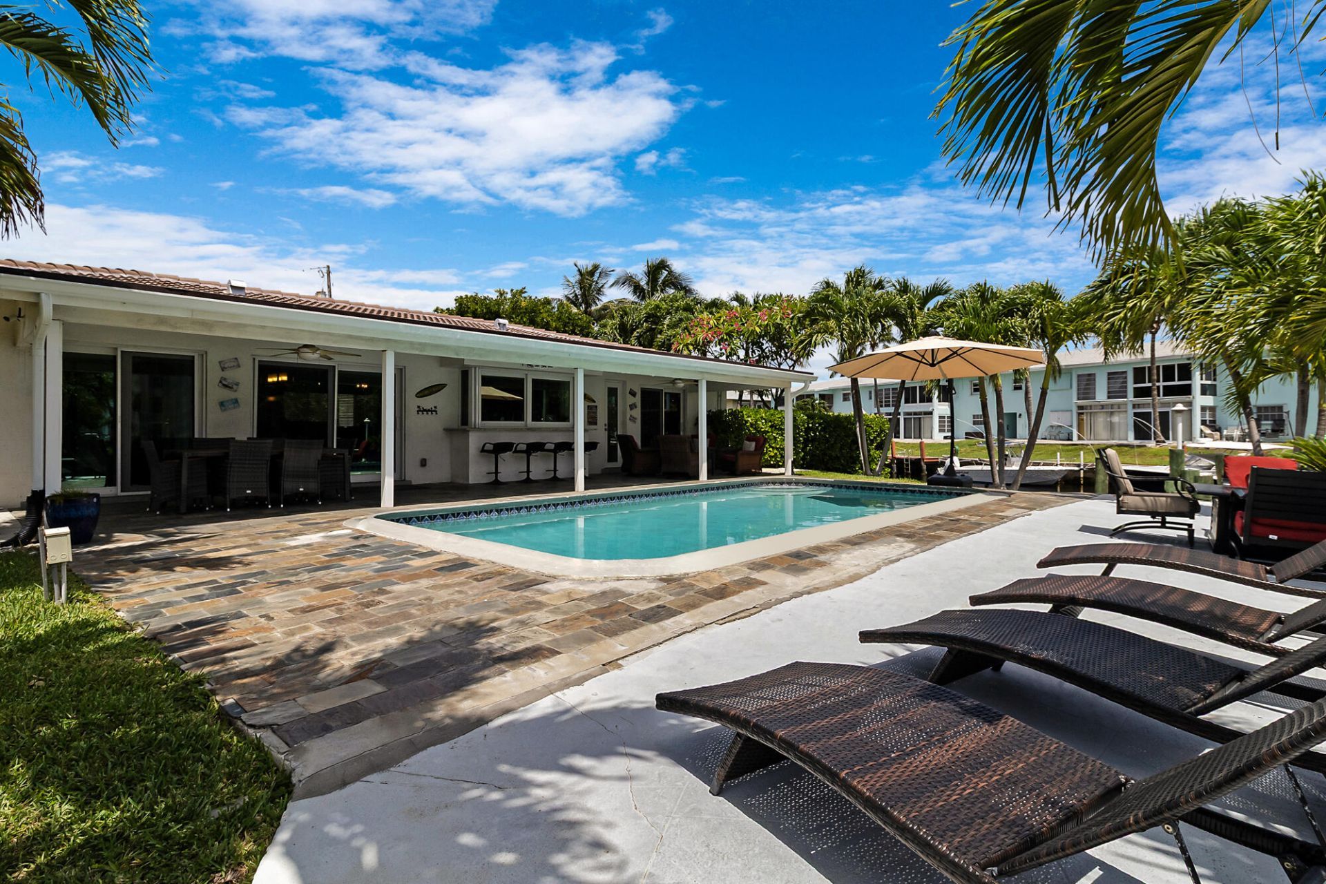 981 SE 10th Court, Pompano Beach, FL 33060 Photo