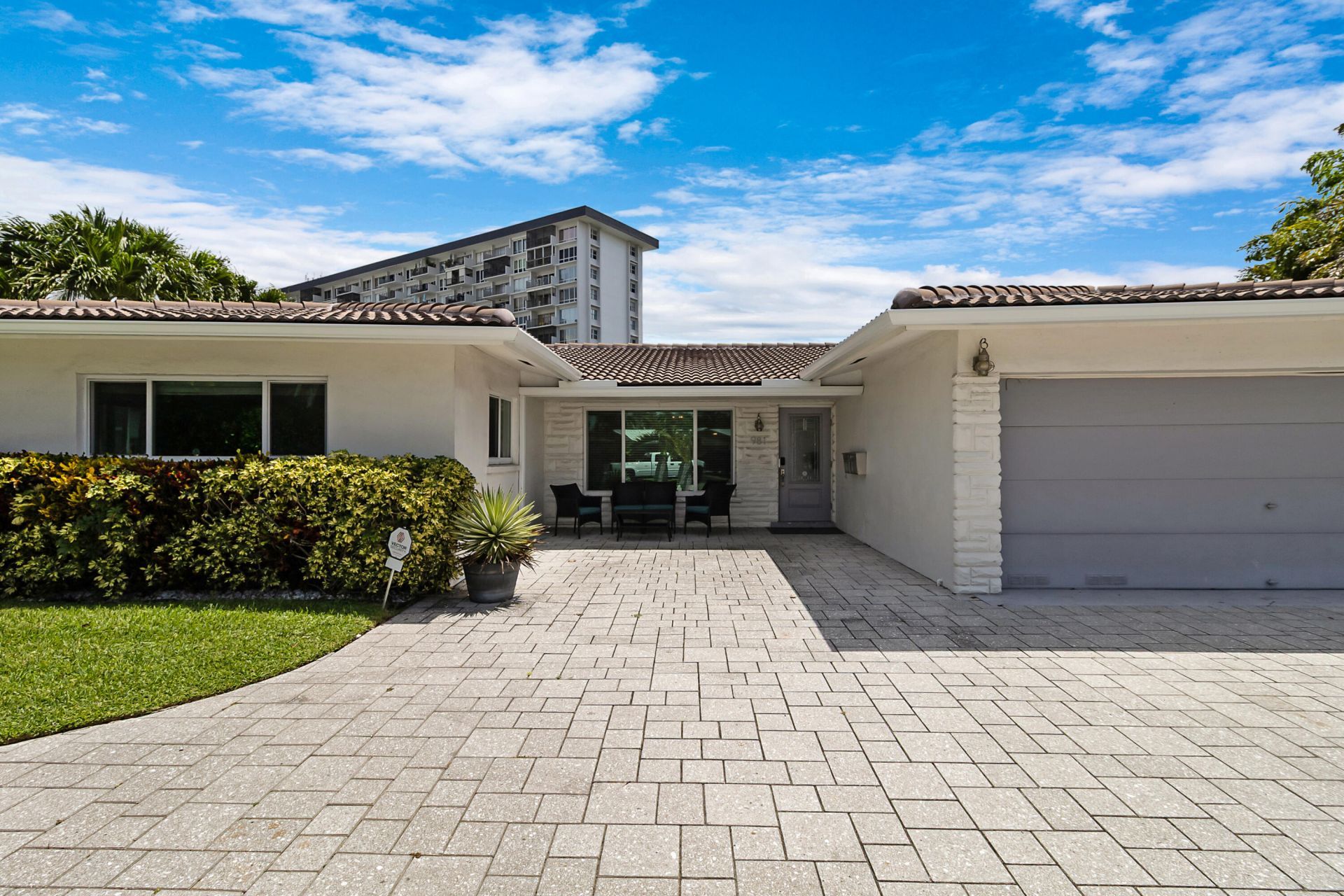 981 SE 10th Court, Pompano Beach, FL 33060 Photo