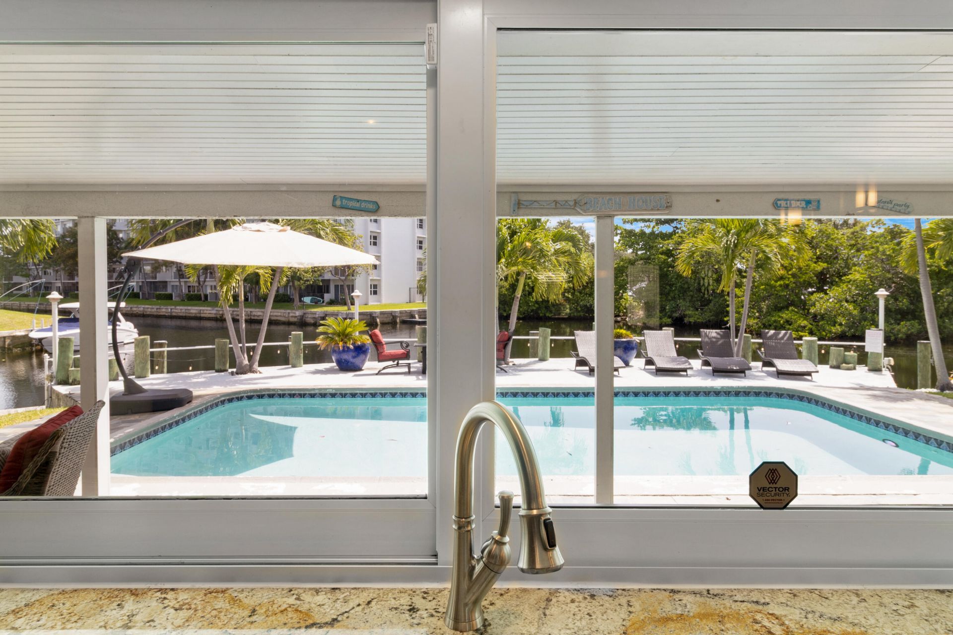 981 SE 10th Court, Pompano Beach, FL 33060 Photo