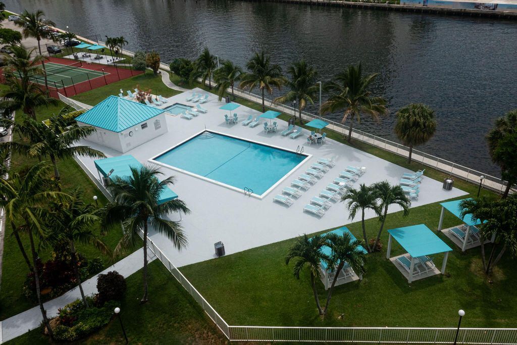 200 Leslie Drive, Unit 819, Hallandale Beach, FL 33009 Photo