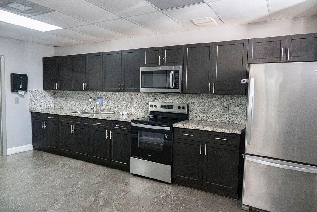 200 Leslie Drive, Unit 819, Hallandale Beach, FL 33009 Photo