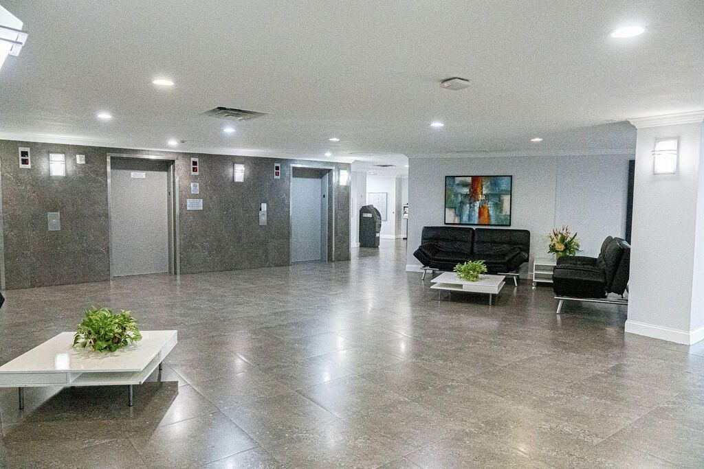 200 Leslie Drive, Unit 819, Hallandale Beach, FL 33009 Photo