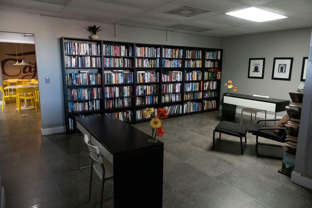 200 Leslie Drive, Unit 819, Hallandale Beach, FL 33009 Photo