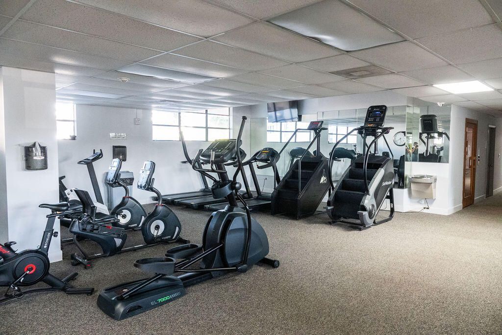200 Leslie Drive, Unit 819, Hallandale Beach, FL 33009 Photo