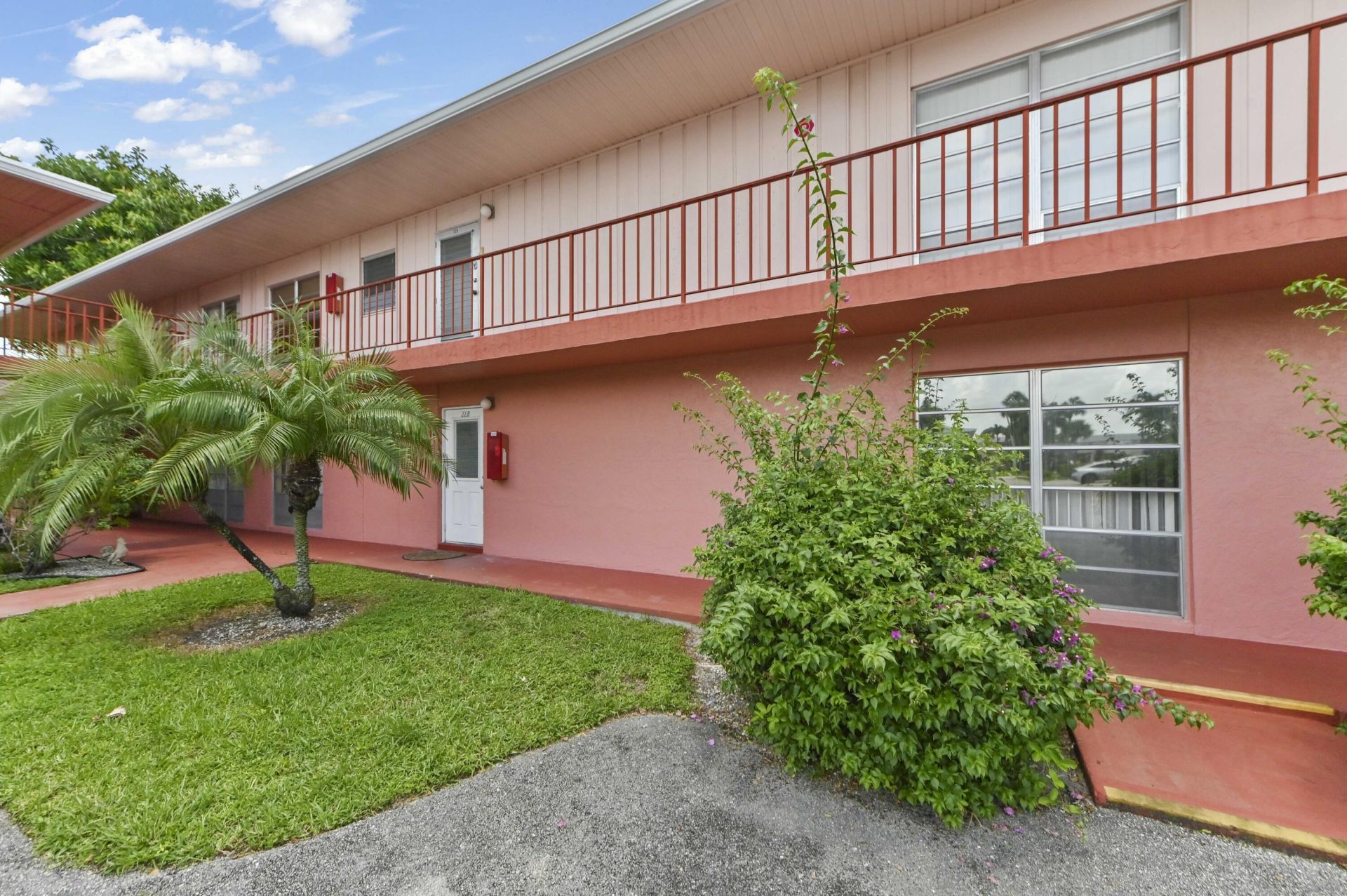 22 Golfs Edge D, West Palm Beach, FL 33417 Photo