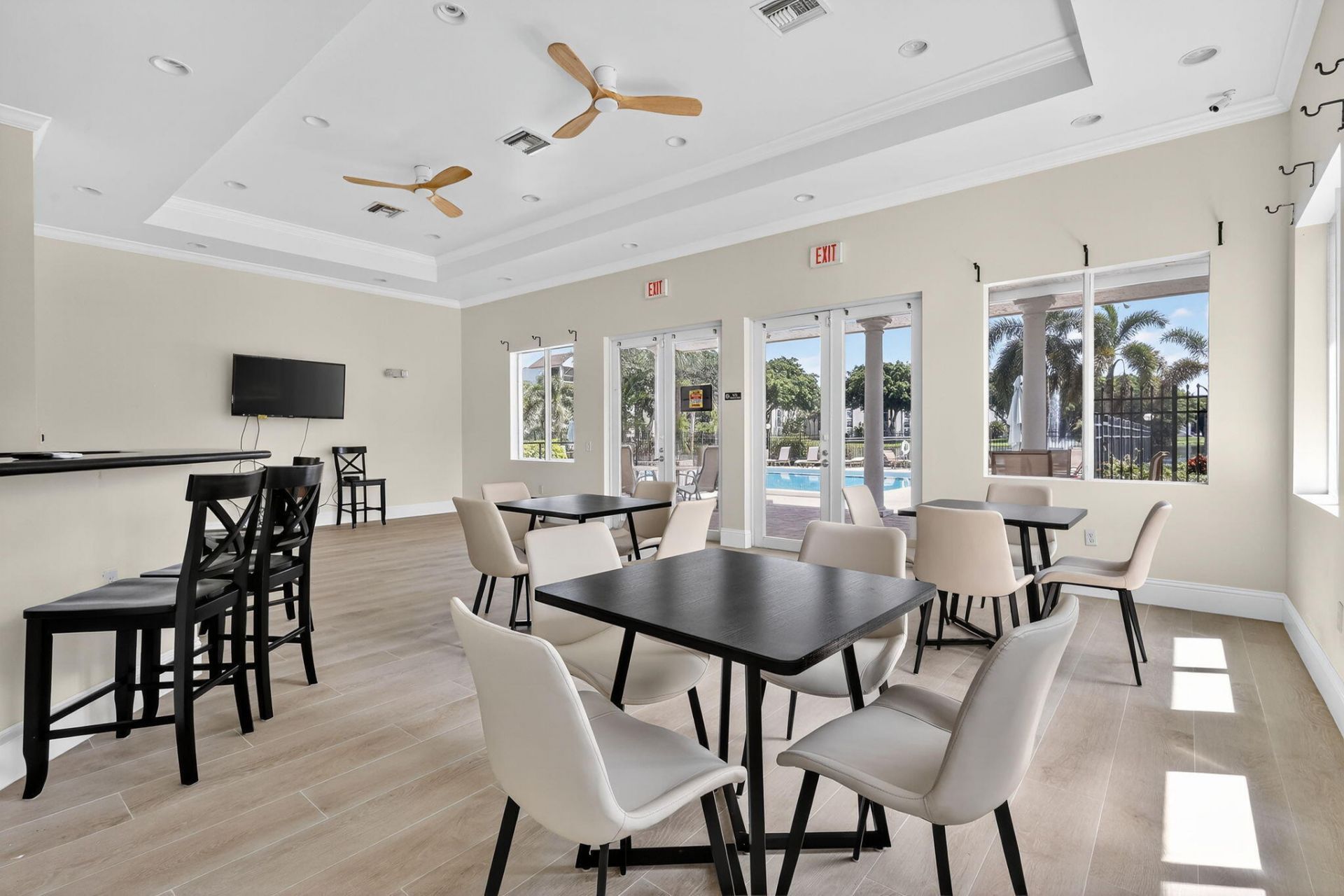 950 Lavers Circle, Unit F309, Delray Beach, FL 33444 Photo