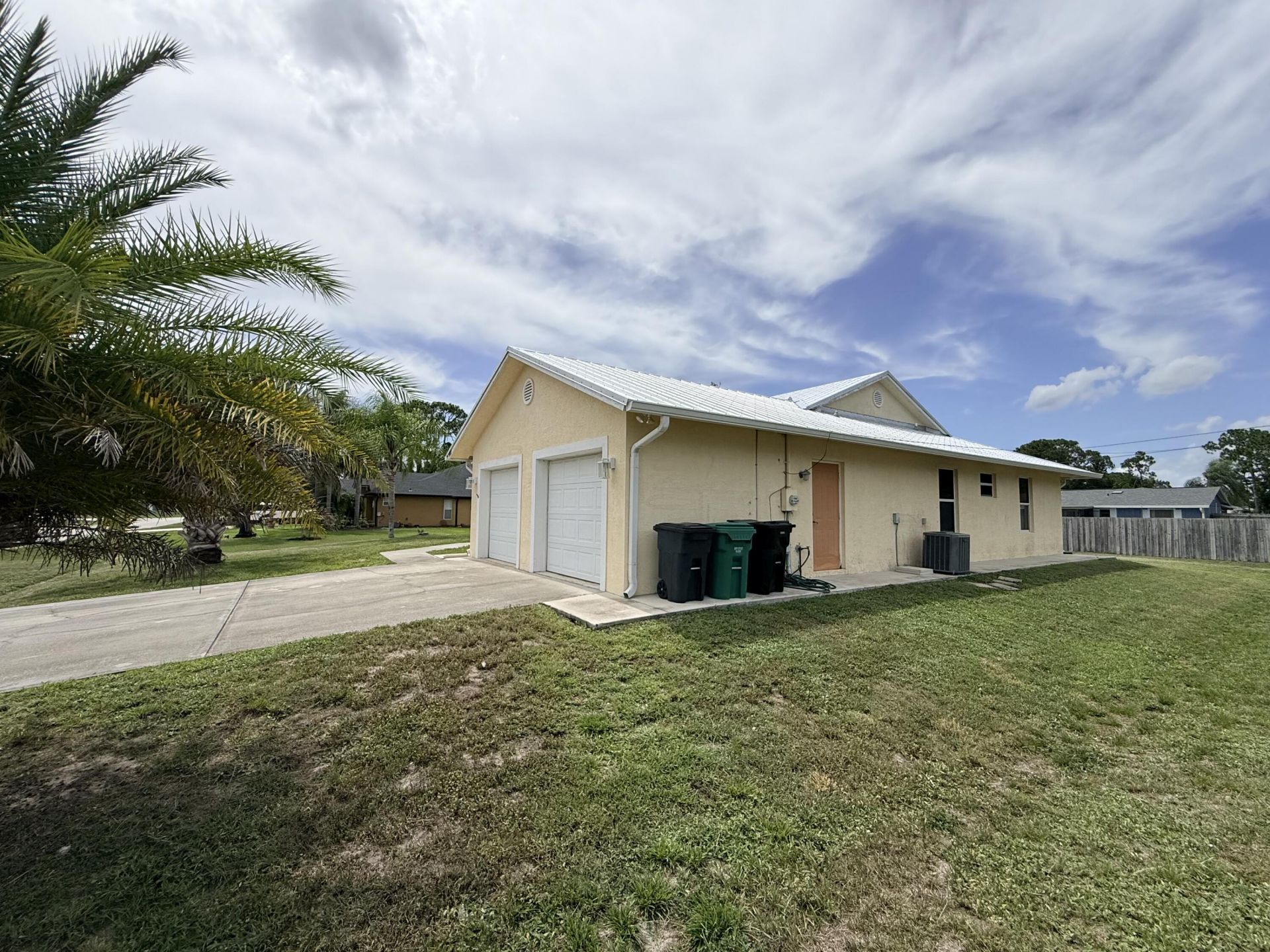 937 SW South Globe Avenue, Port Saint Lucie, FL 34953 Photo
