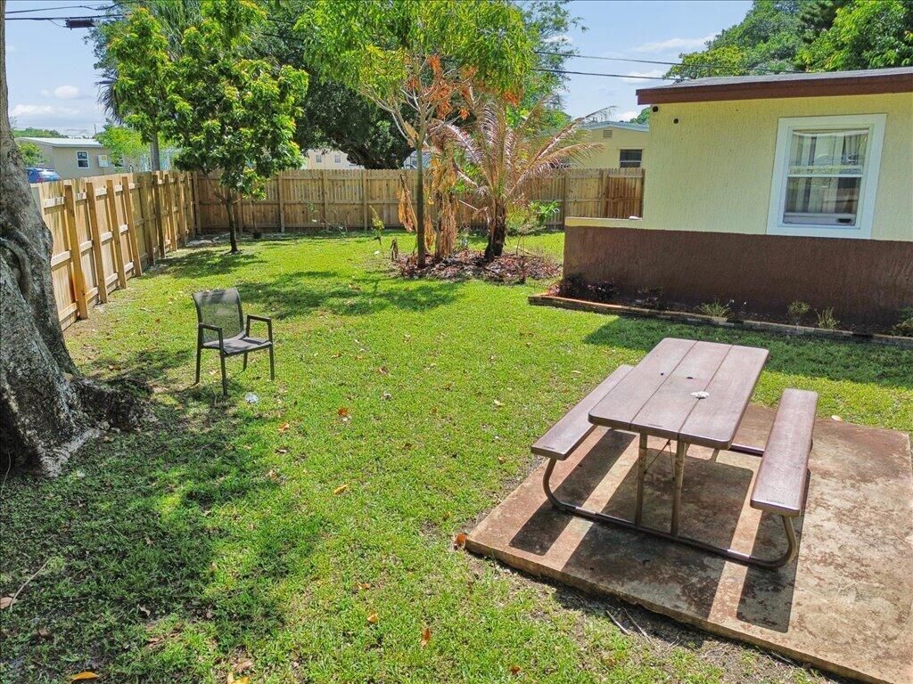 1313 NW 13th Court, Fort Lauderdale, FL 33311 Photo