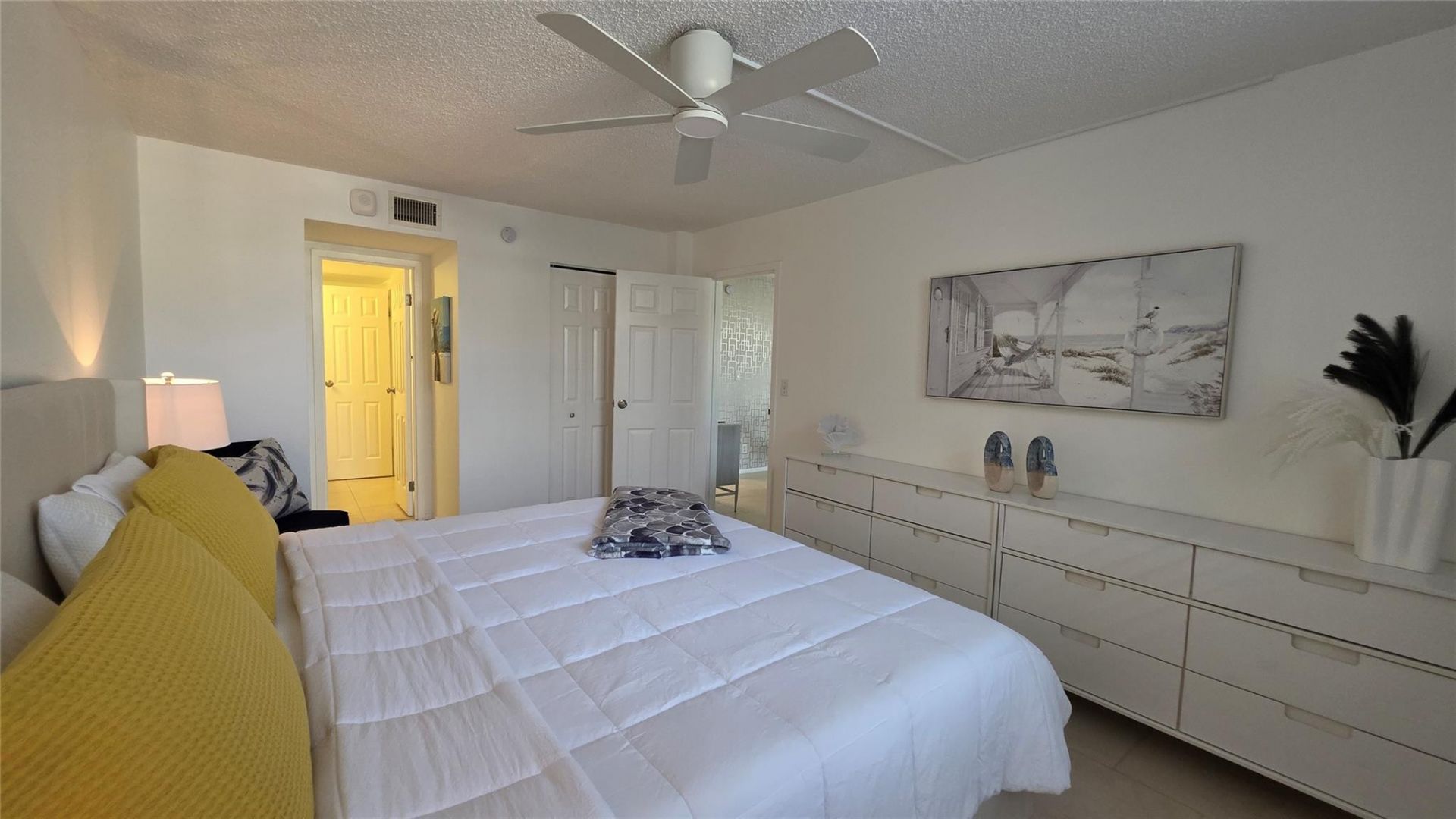 4851 NW 26th Court, Unit 437, Lauderdale Lakes, FL 33313 Photo