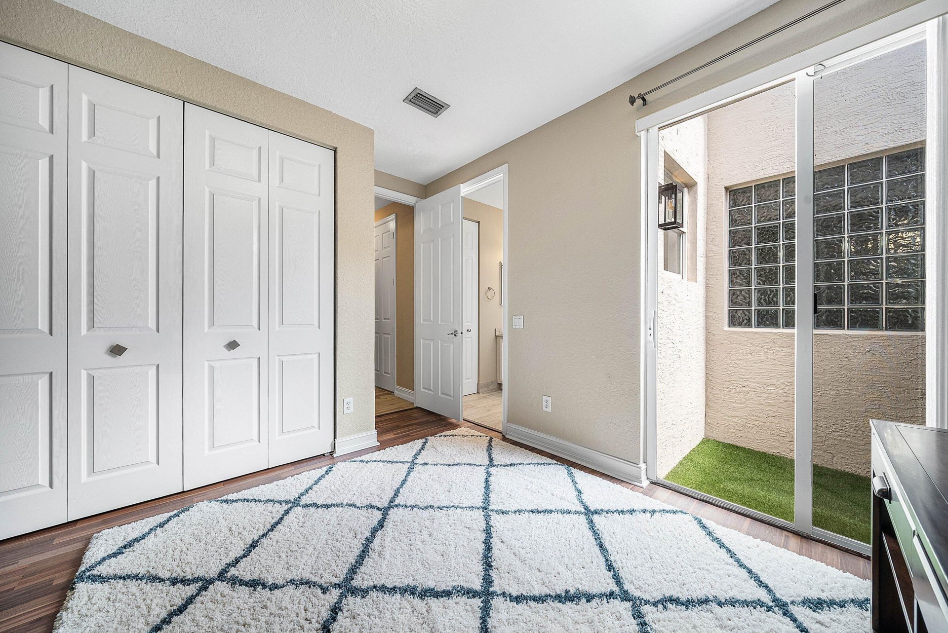 8564 Breezy Oak Way, Boynton Beach, FL 33473 Photo